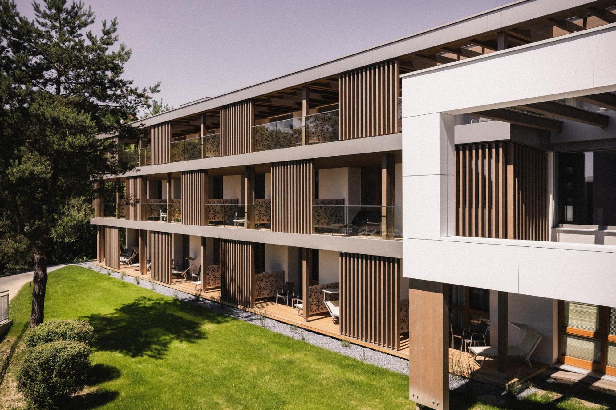 Heilthermen Resort Bad Waltersdorf Eksteriør billede